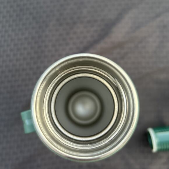 Stanley Classic Vacuum Bottle 2qt Hammertone Green Water Hot Cold Vintage - Picture 10 of 10